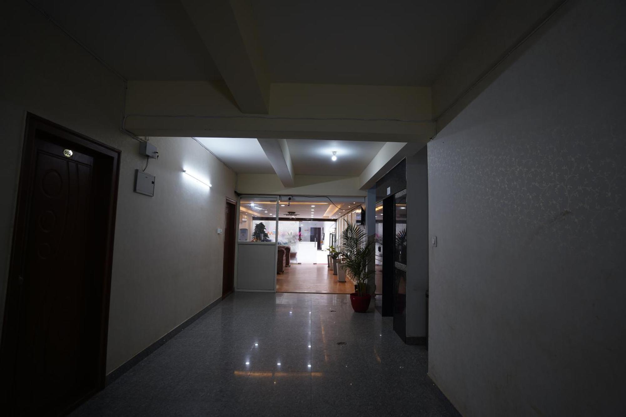 Хостел Sai Manyata Business Residency, Manyata Tech Park Бангалор Экстерьер фото